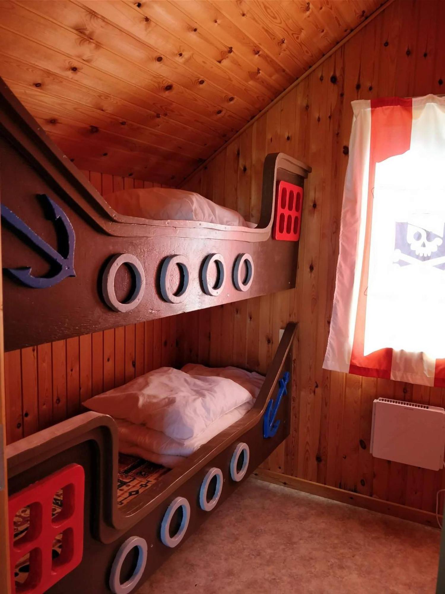 Myrhoj Camping Hotel Стая снимка